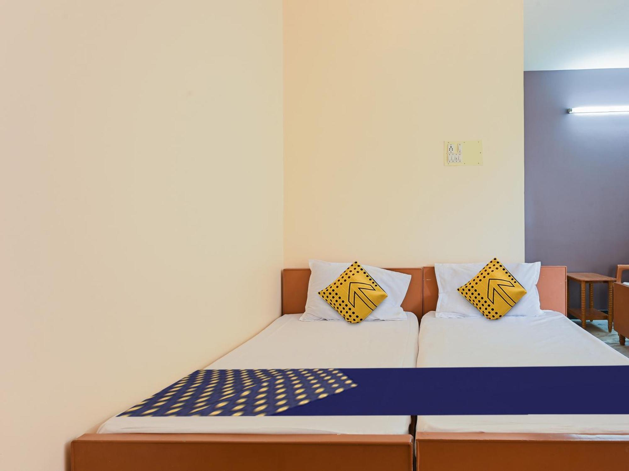 Hotel O Vel Vel Guest House Palani Exterior foto